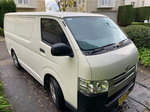 Picture of Rebecca’s 2016 Toyota Hiace HIACE