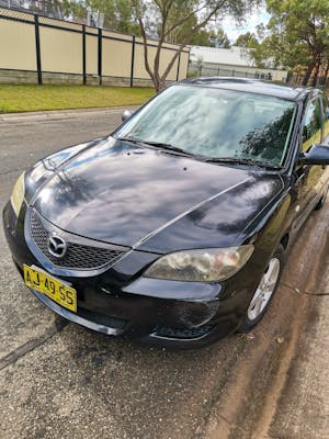 Picture of Nuriye’s 2006 Mazda 3 Maxx