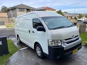 Picture of Dung’s 2014 Toyota Hiace 