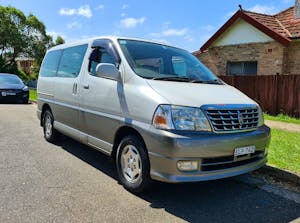 Picture of Robert’s 2001 Toyota Granvia 