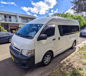 Picture of Michael’s 2013 Toyota Hiace Commuter