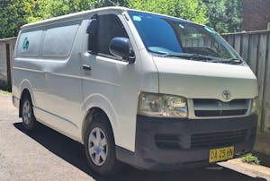 Picture of Shengwen’s 2005 Toyota Hiace 