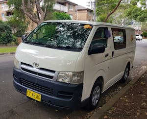 Picture of Shengwen’s 2006 Toyota Hiace 