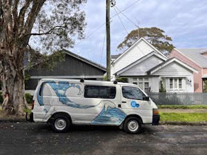 Picture of James’ 2001 Toyota Hiace 