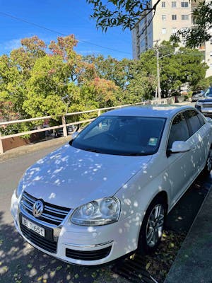 Picture of catherine’s 2009 Volkswagen Jetta 