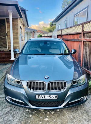 Picture of Nathan’s 2011 BMW 320i 