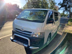 Picture of Jason’s 2010 Toyota Hiace 