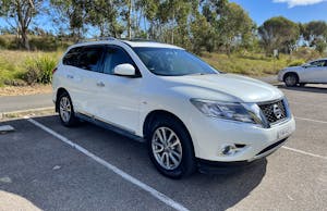 Picture of Imtiaz’s 2016 Nissan Pathfinder ST-L