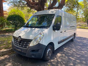 Picture of Giuliano’s 2015 Renault Master 165 dCI